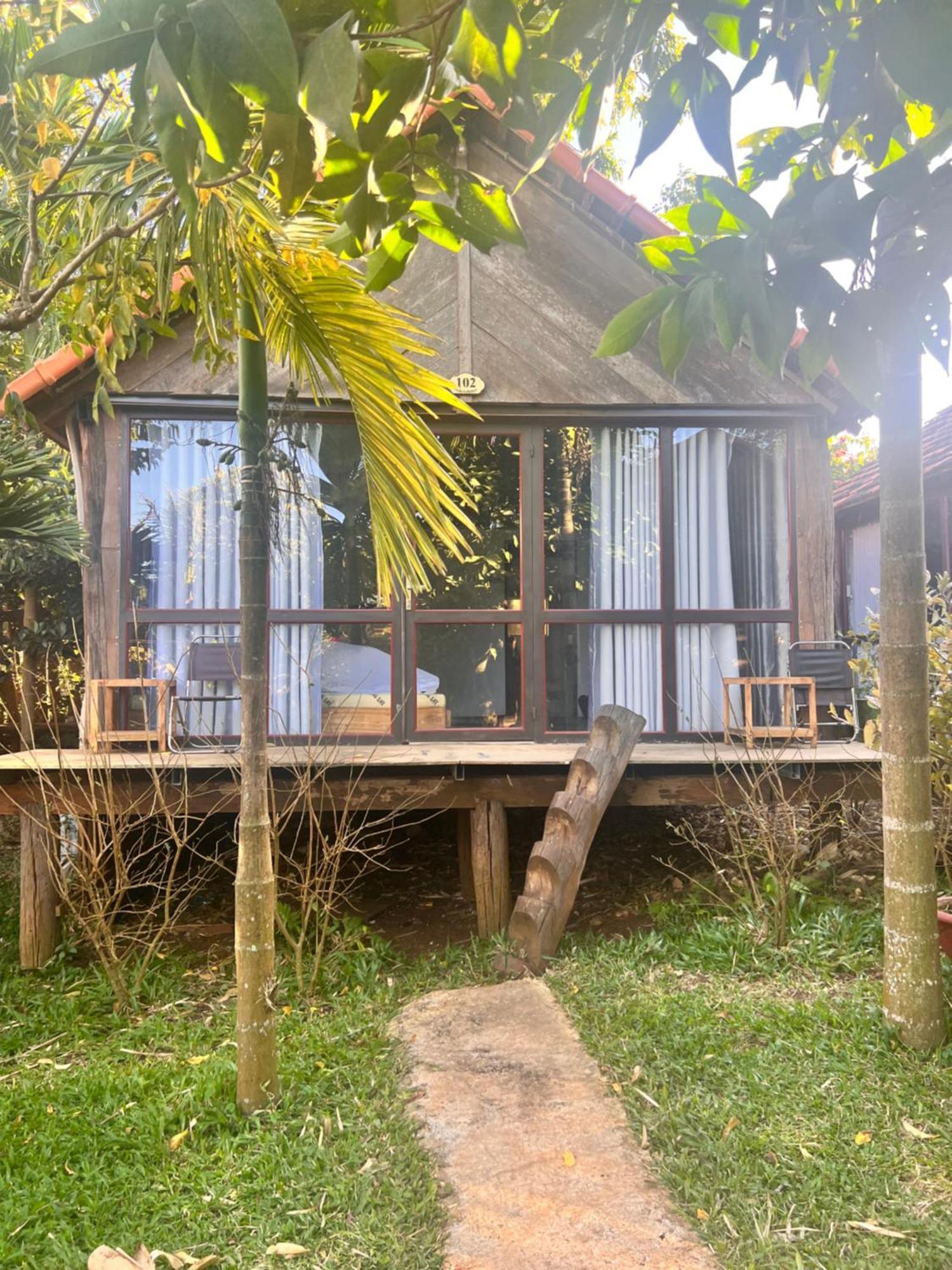 Komleo Farm Hotel Buon Ma Thuot Kültér fotó
