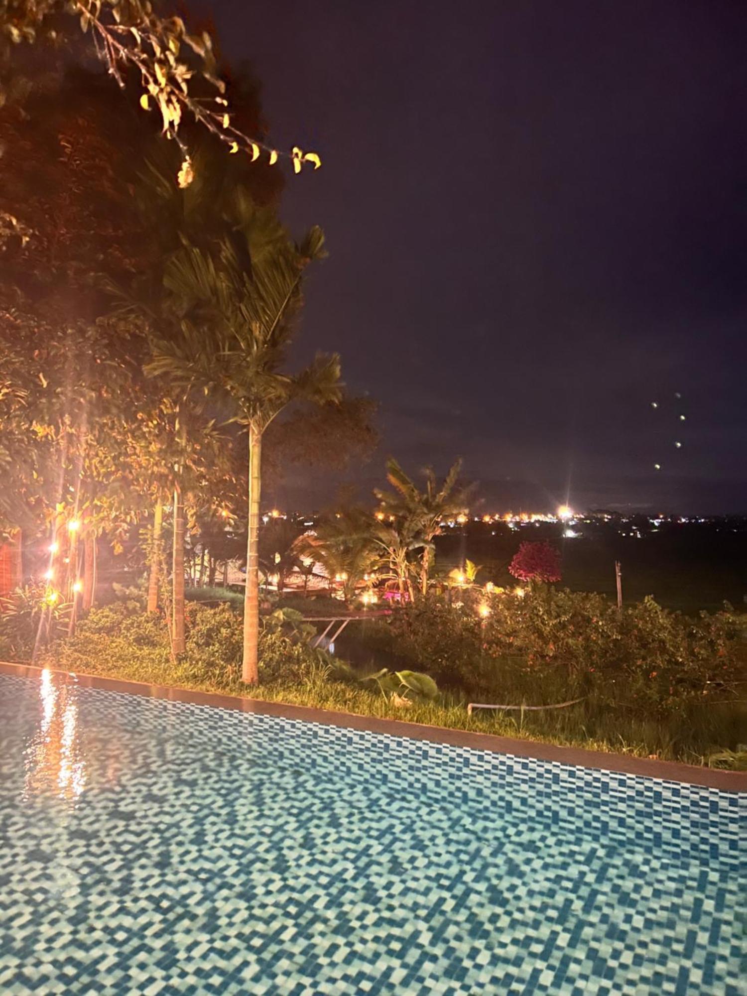 Komleo Farm Hotel Buon Ma Thuot Kültér fotó
